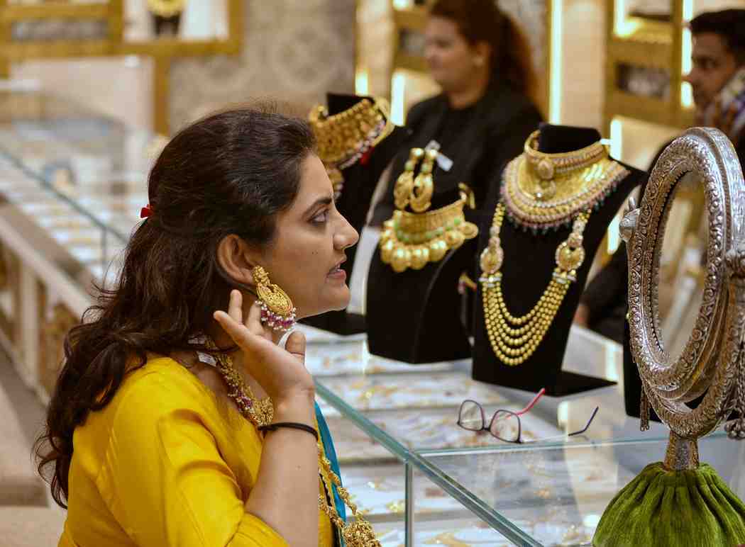 Gold rallies Rs 458 to breach Rs 1.10 lakh mark; Hits all-time high